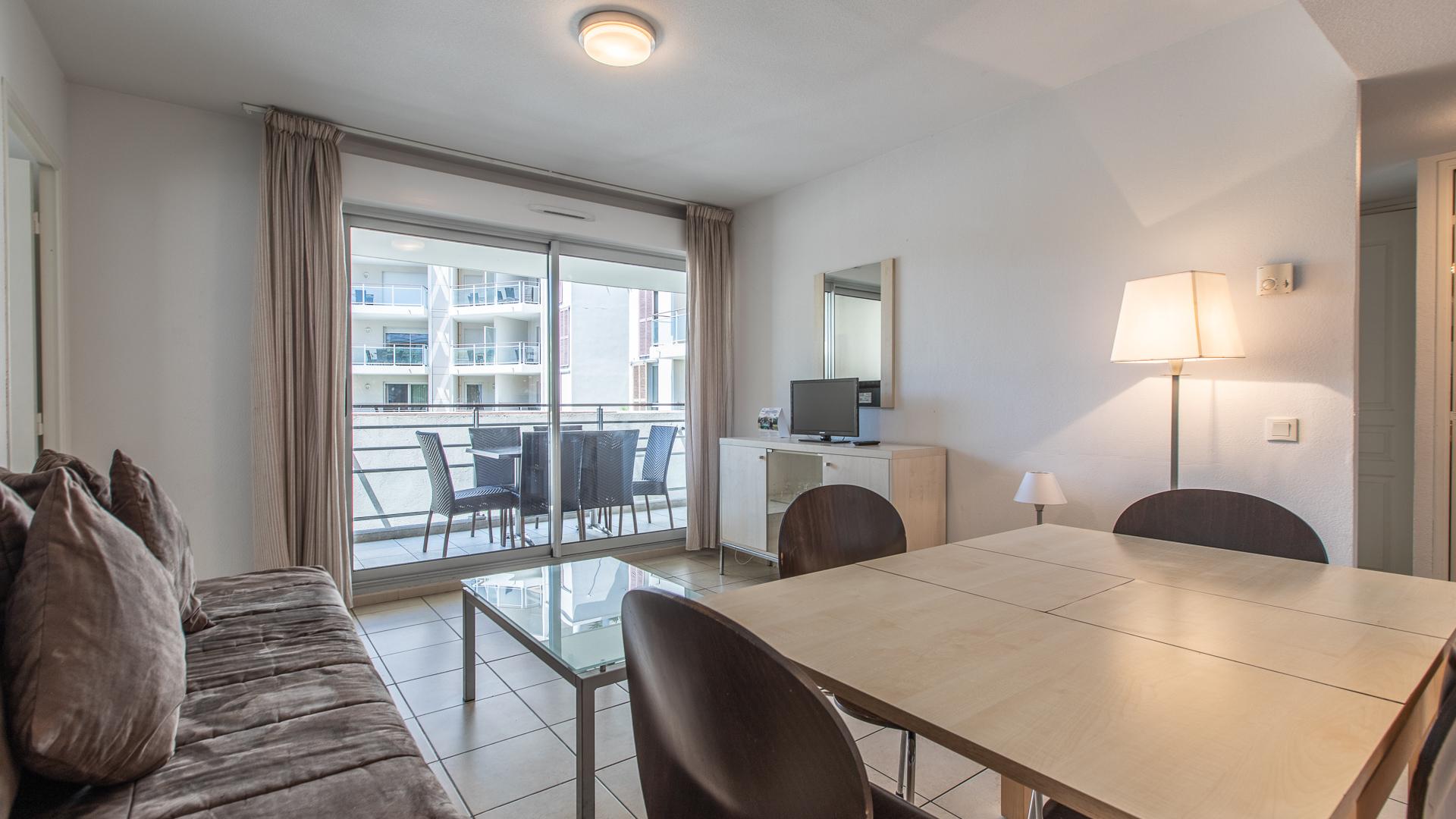 Vacanceole - Residence Le Crystal Cagnes-sur-Mer Zewnętrze zdjęcie